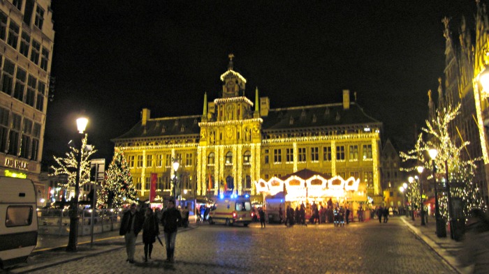 Antwerp city hall during the Christmas market