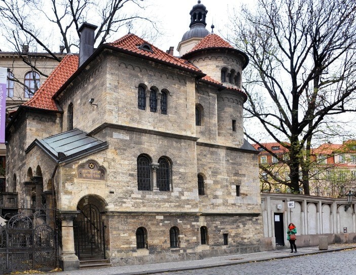 prague synagogues jewish quarter