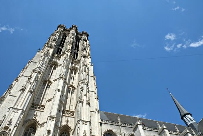 things to do in mechelen st rumbold tower
