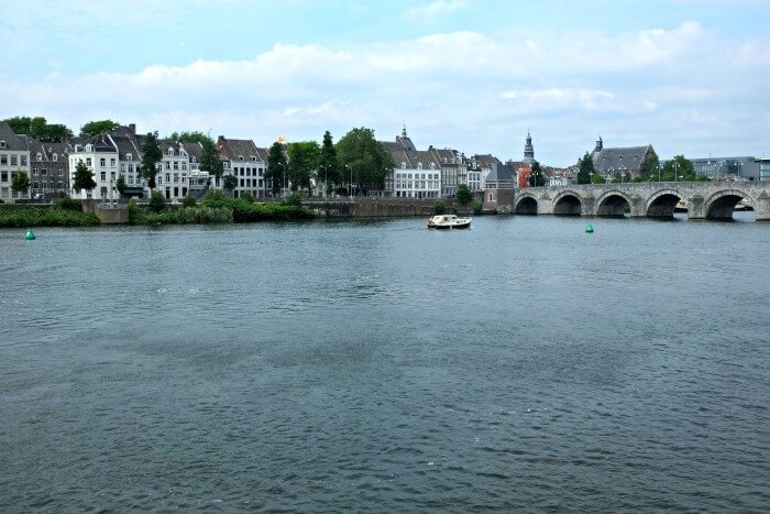 what to do in maastricht netherlands