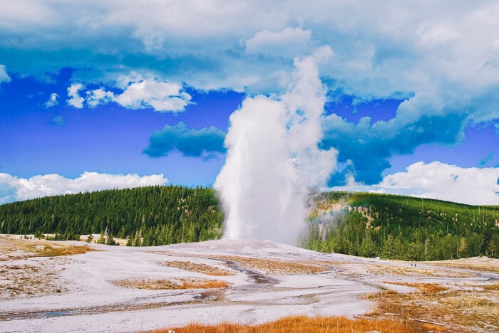 best hotels in yellowstone national park