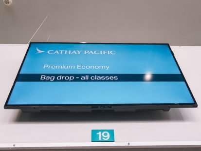 charges for extra baggage in cathay pacific