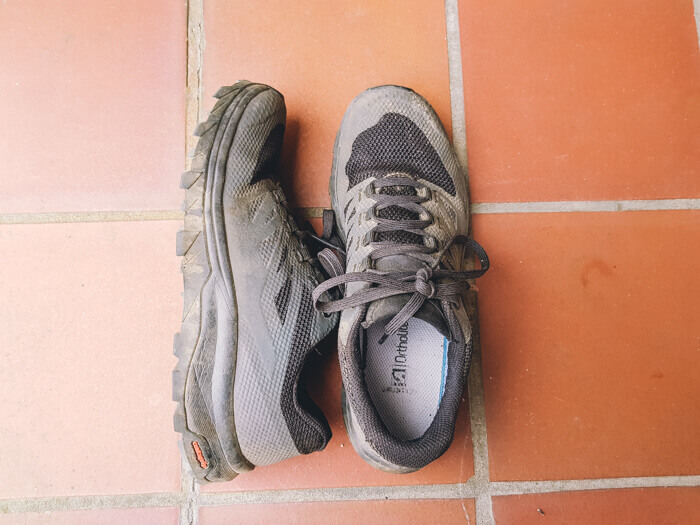 salomon trail shoes
