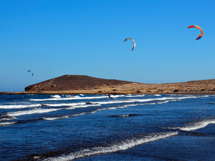 Kitesurfing in El Medano