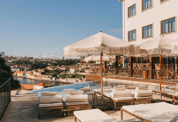 hotels in porto portugal with pool