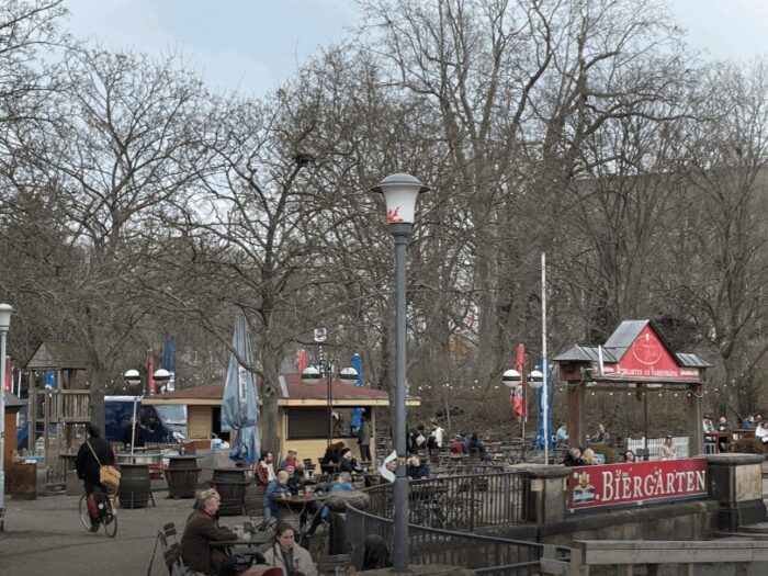 Dresden Christmas Market 2023-2024:🎅 Dates, Location, Attractions 23
