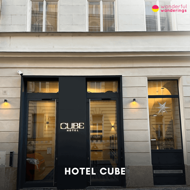 Hotel Cube