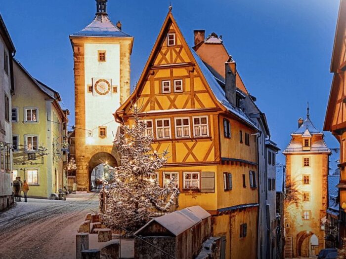 Rothenburg ob der Tauber Christmas Market 2023: 🎅 Dates, Location, Attractions 9