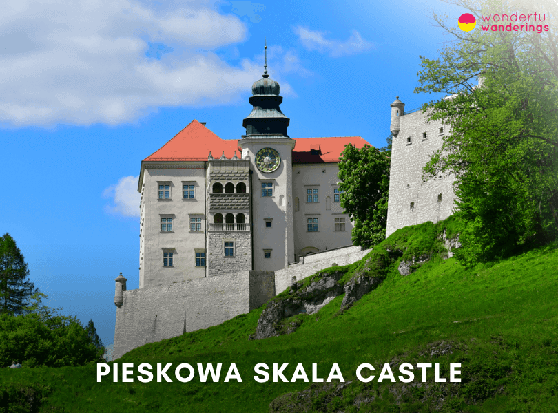 Pieskowa Skala Castle