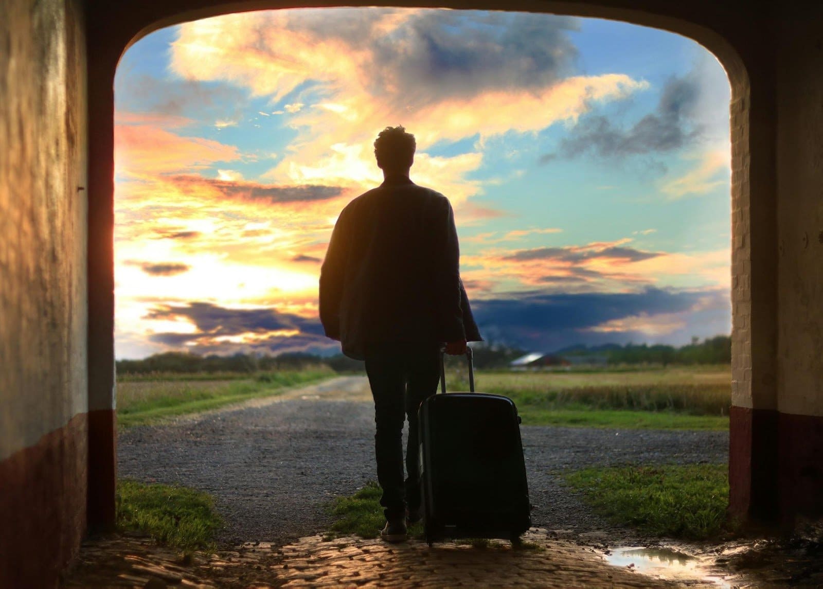 How to Travel on a Budget Without Missing Out 18